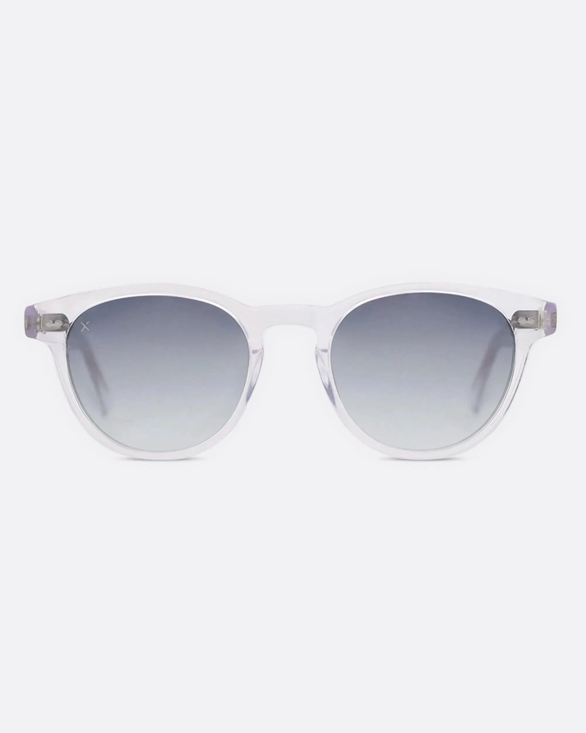 01 - CLEAR sunglasses by OFFPRIX made of Italian Mazzucchelli™ acetate with ZEISS™ gradient polarized lenses