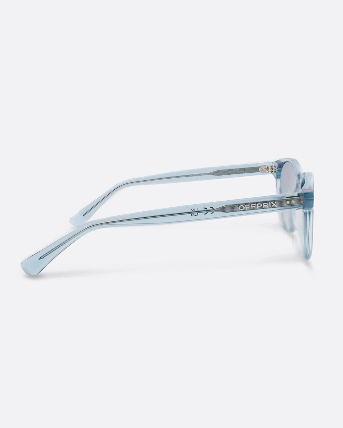 01 - LIGHT BLUE sunglasses by OFFPRIX made of Italian Mazzucchelli™ acetate with ZEISS™ gradient polarized lenses