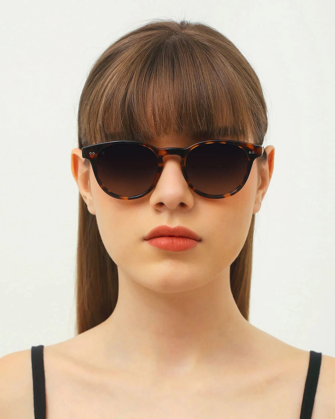 01 - TORTOISE sunglasses by OFFPRIX made of Italian Mazzucchelli™ acetate with ZEISS™ gradient polarized lenses