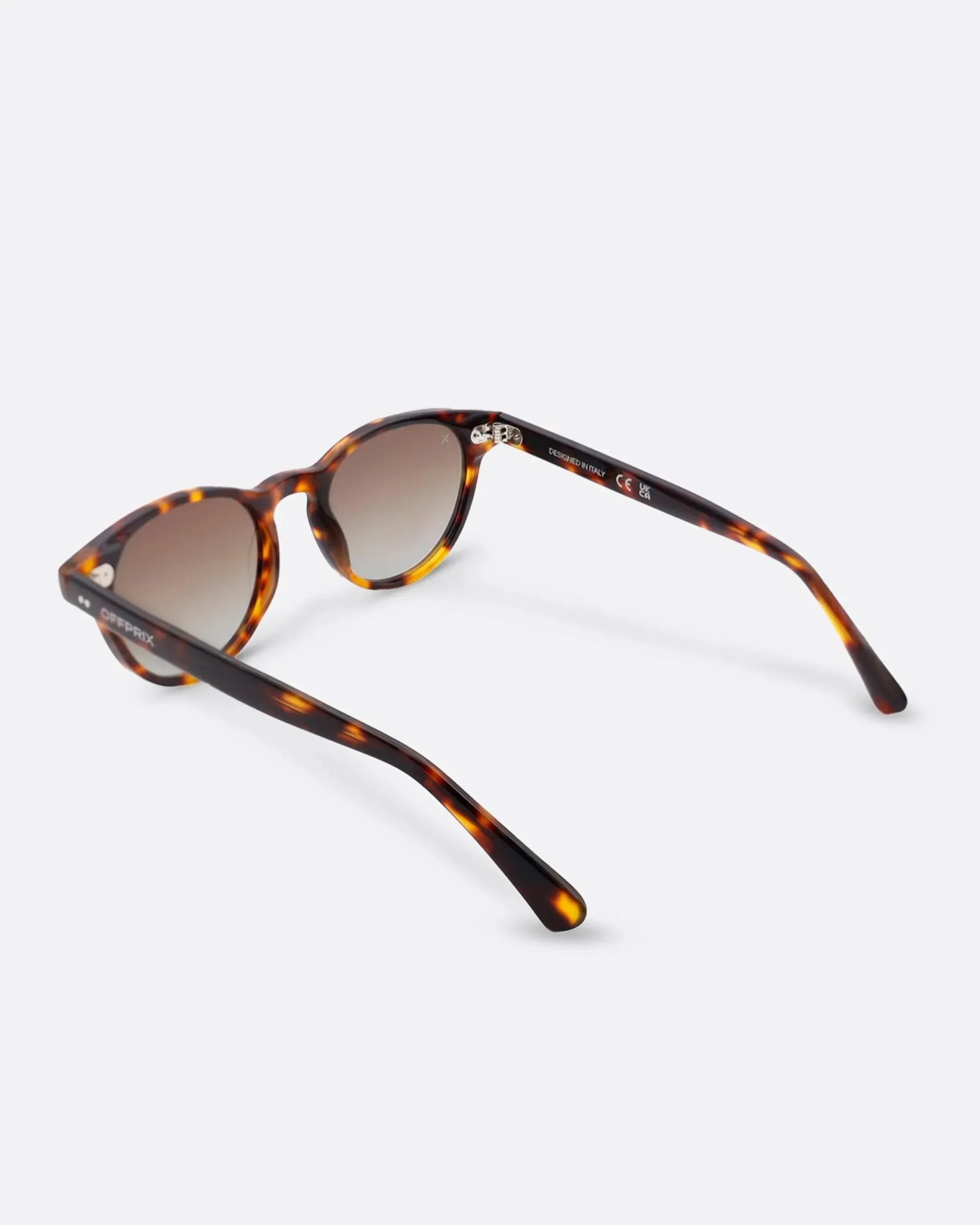 01 - TORTOISE sunglasses by OFFPRIX made of Italian Mazzucchelli™ acetate with ZEISS™ gradient polarized lenses