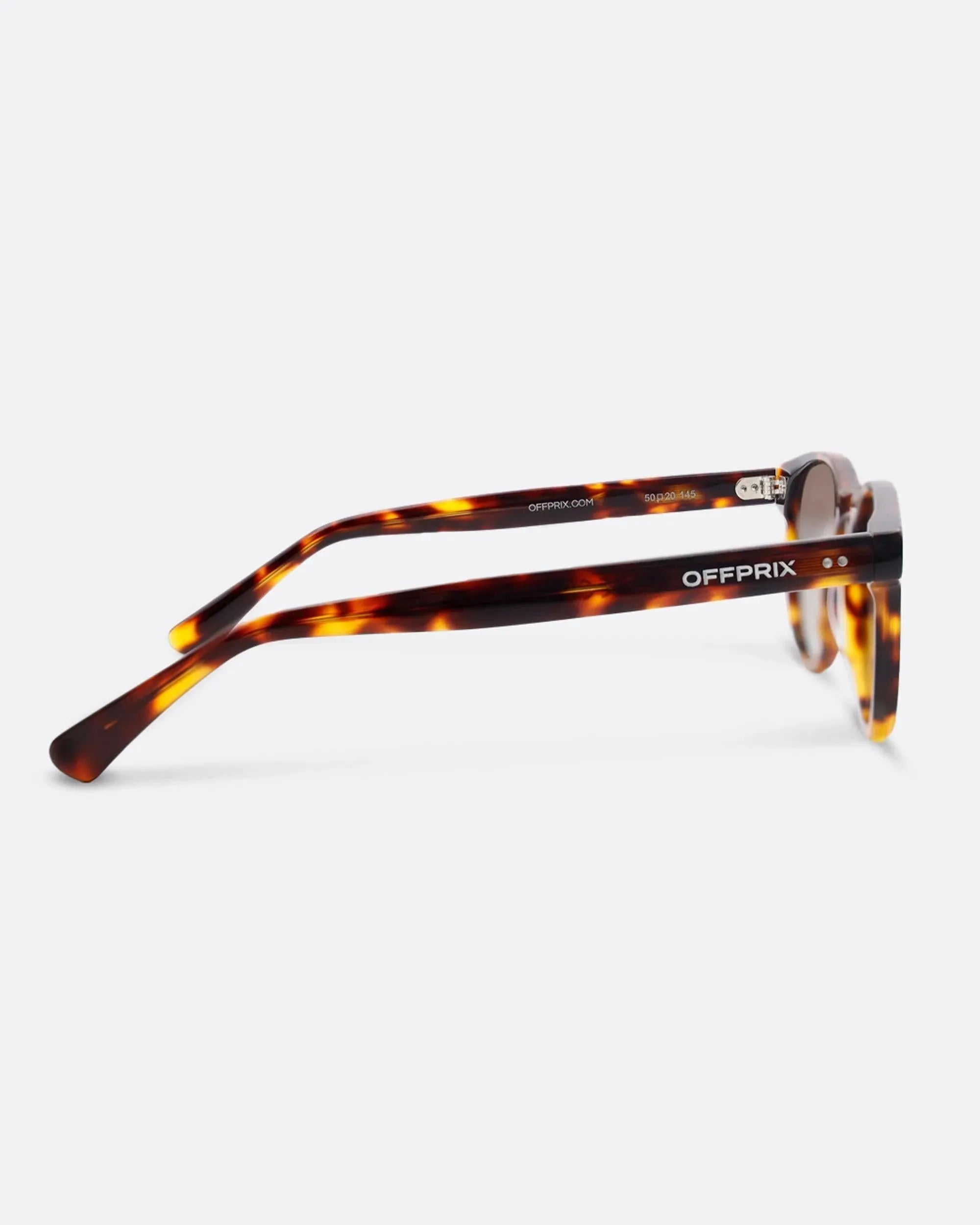 01 - TORTOISE sunglasses by OFFPRIX made of Italian Mazzucchelli™ acetate with ZEISS™ gradient polarized lenses