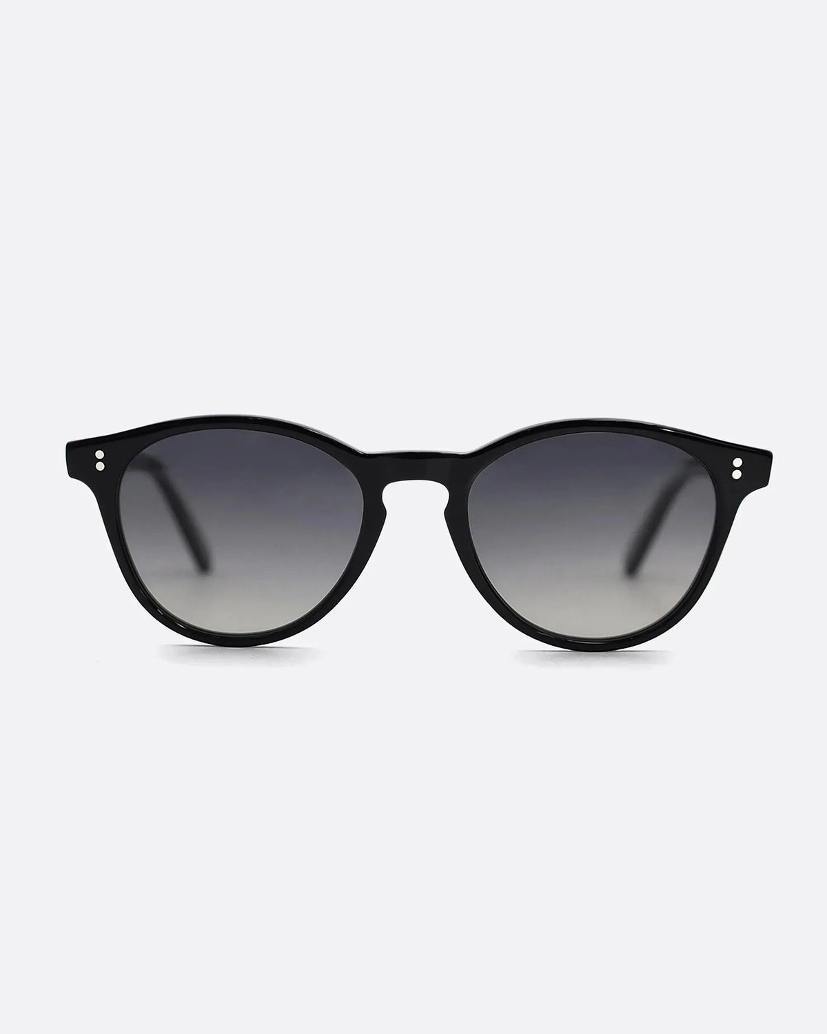 03 - BLACK sunglasses by OFFPRIX made of Italian Mazzucchelli™ acetate with ZEISS™ gradient polarized lenses