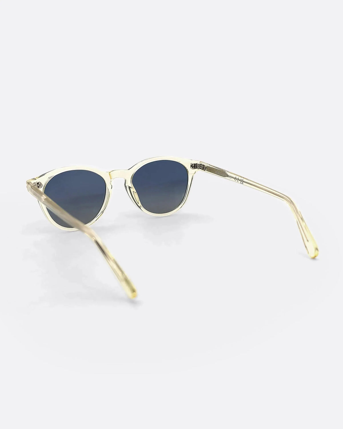 03 - CHAMPAGNE BLUE sunglasses by OFFPRIX made of Italian Mazzucchelli™ acetate with ZEISS™ gradient polarized lenses