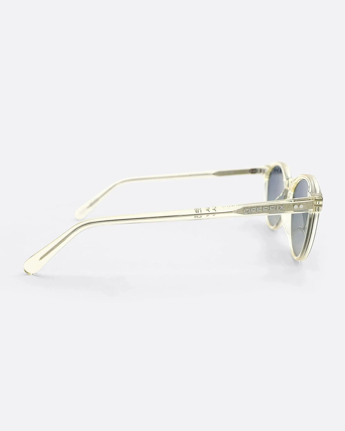 03 - CHAMPAGNE BLUE sunglasses by OFFPRIX made of Italian Mazzucchelli™ acetate with ZEISS™ gradient polarized lenses