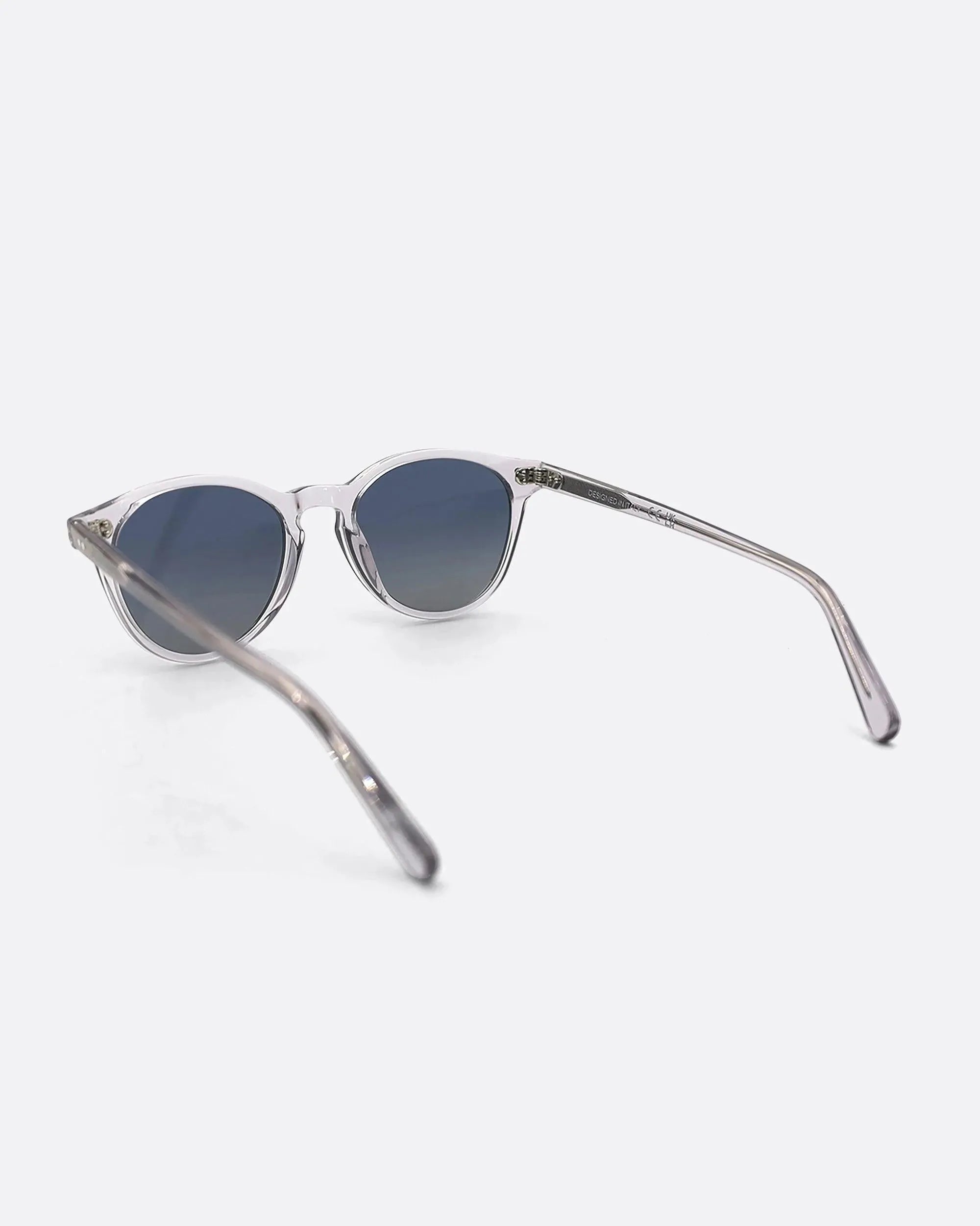 03 - CRYSTAL BLUE sunglasses by OFFPRIX made of Italian Mazzucchelli™ acetate with ZEISS™ gradient polarized lenses