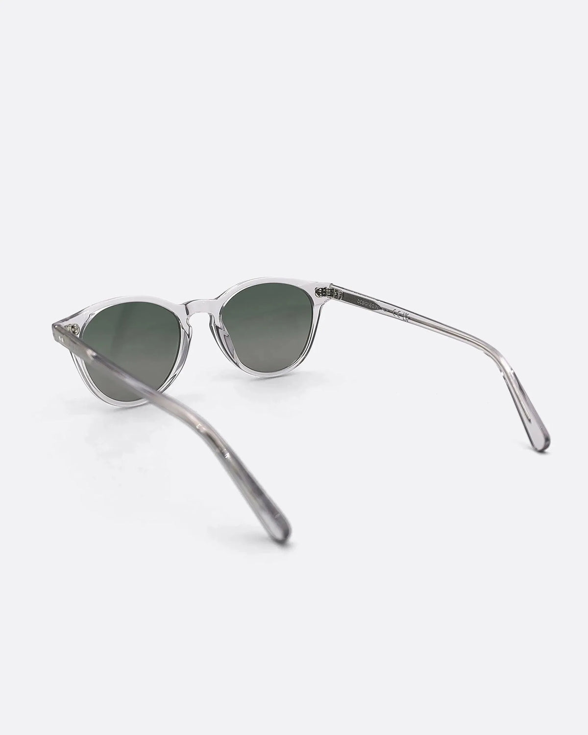 03 - CRYSTAL GREEN sunglasses by OFFPRIX made of Italian Mazzucchelli™ acetate with ZEISS™ gradient polarized lenses