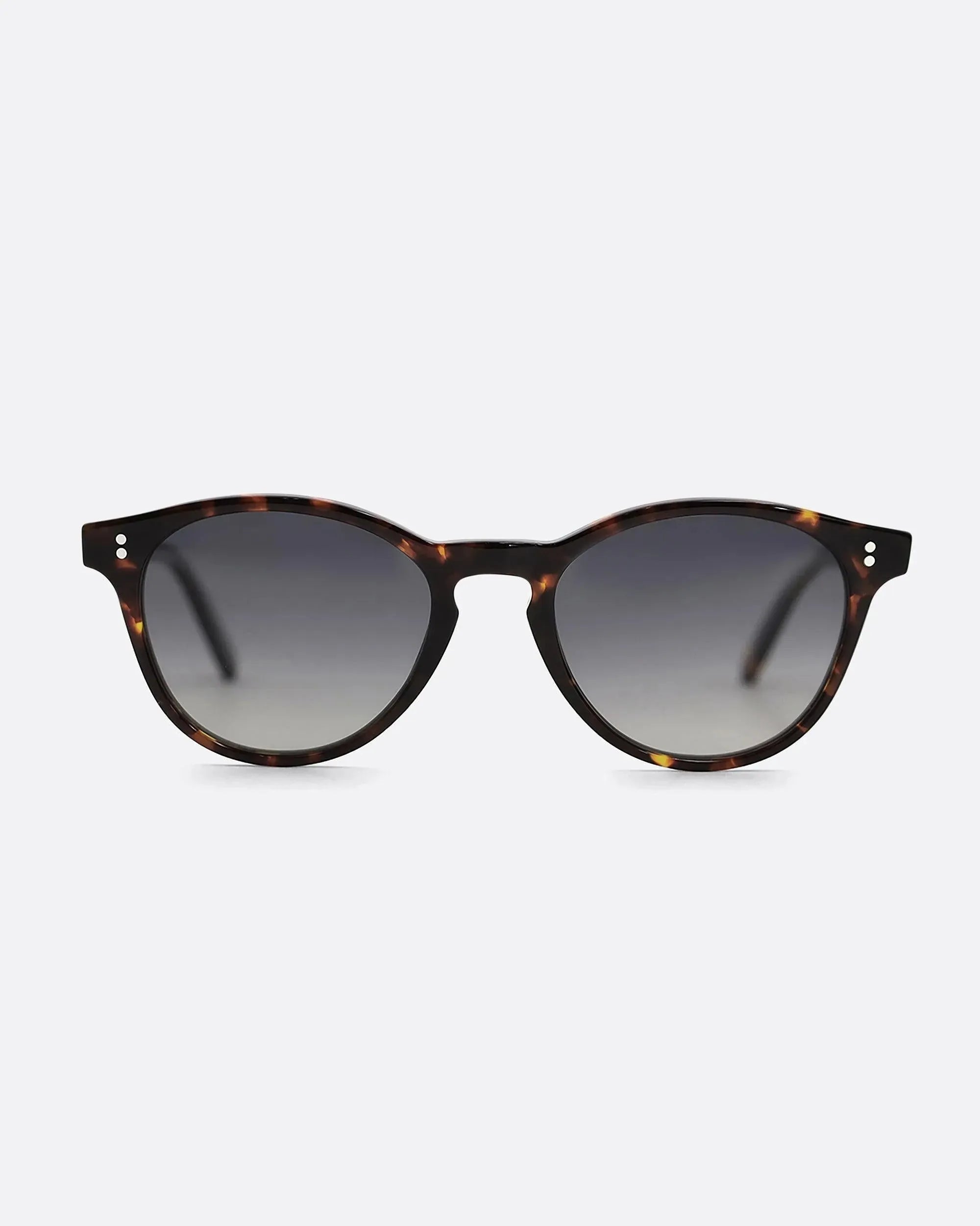 03 - TORTOISE GREY sunglasses by OFFPRIX made of Italian Mazzucchelli™ acetate with ZEISS™ gradient polarized lenses