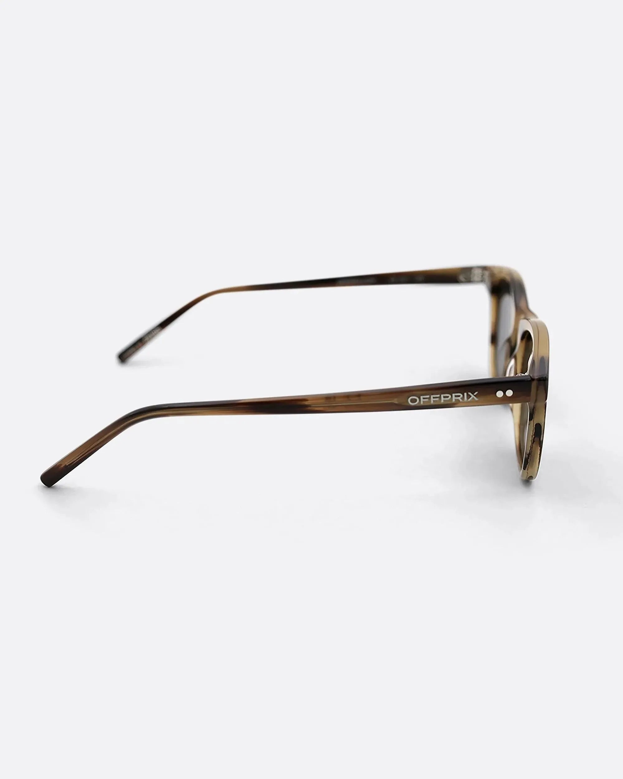 04 - BAMBOO GREY sunglasses by OFFPRIX made of Italian Mazzucchelli™ acetate with ZEISS™ gradient polarized lenses