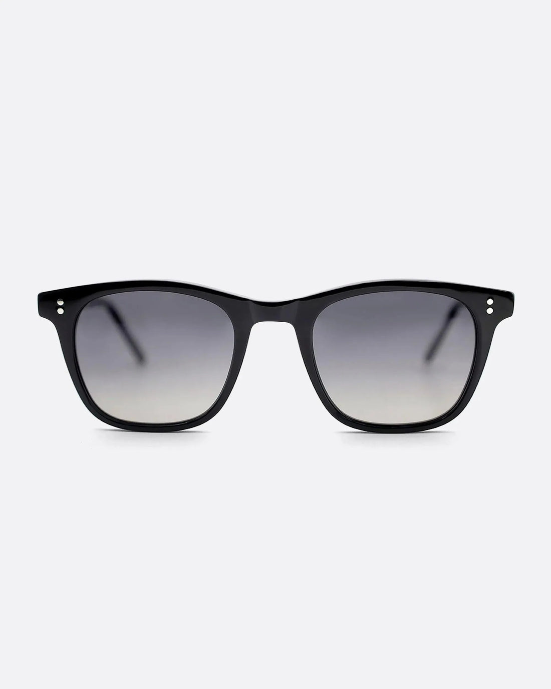 04 - BLACK sunglasses by OFFPRIX made of Italian Mazzucchelli™ acetate with ZEISS™ gradient polarized lenses