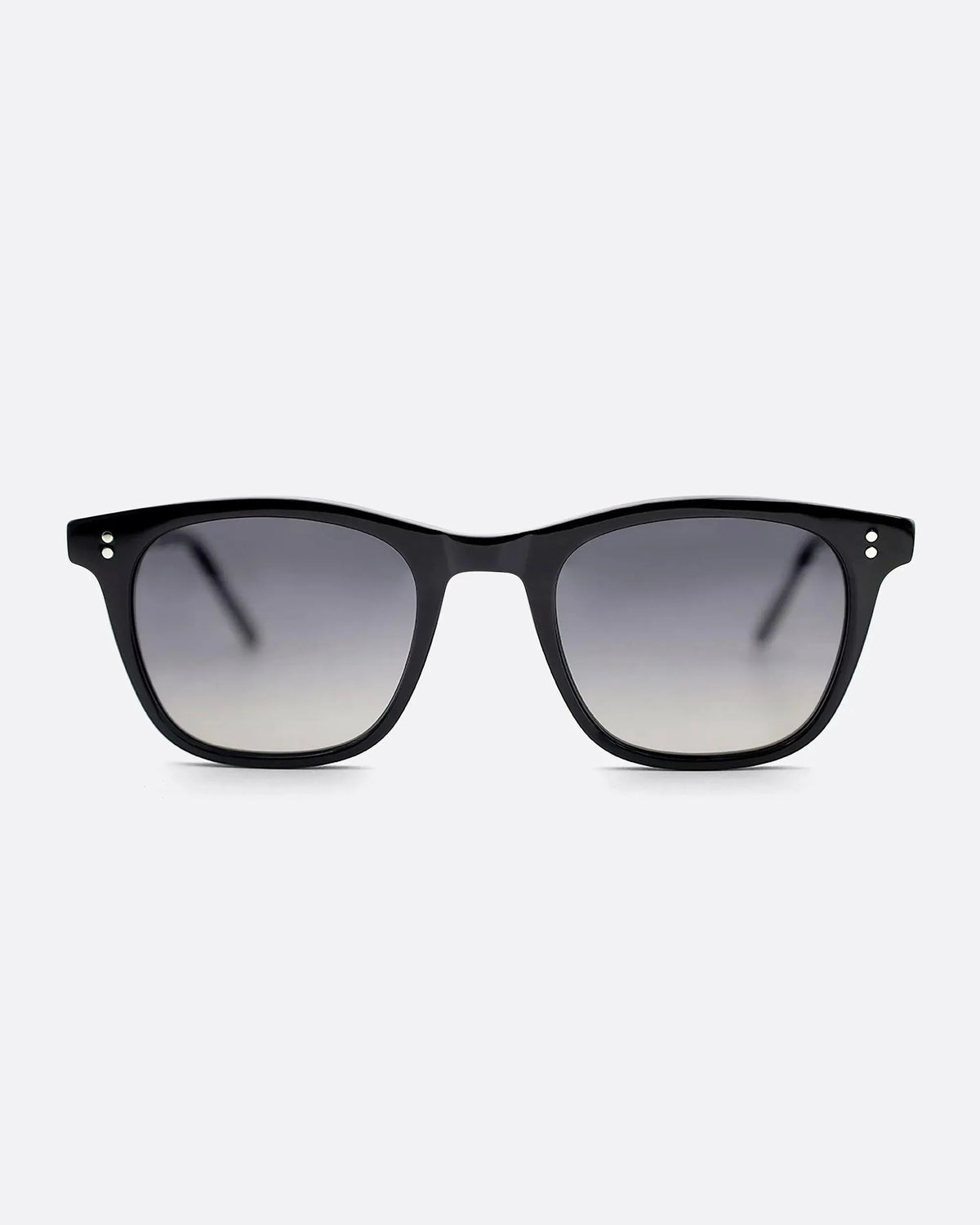 04 - BLACK sunglasses by OFFPRIX made of Italian Mazzucchelli™ acetate with ZEISS™ gradient polarized lenses