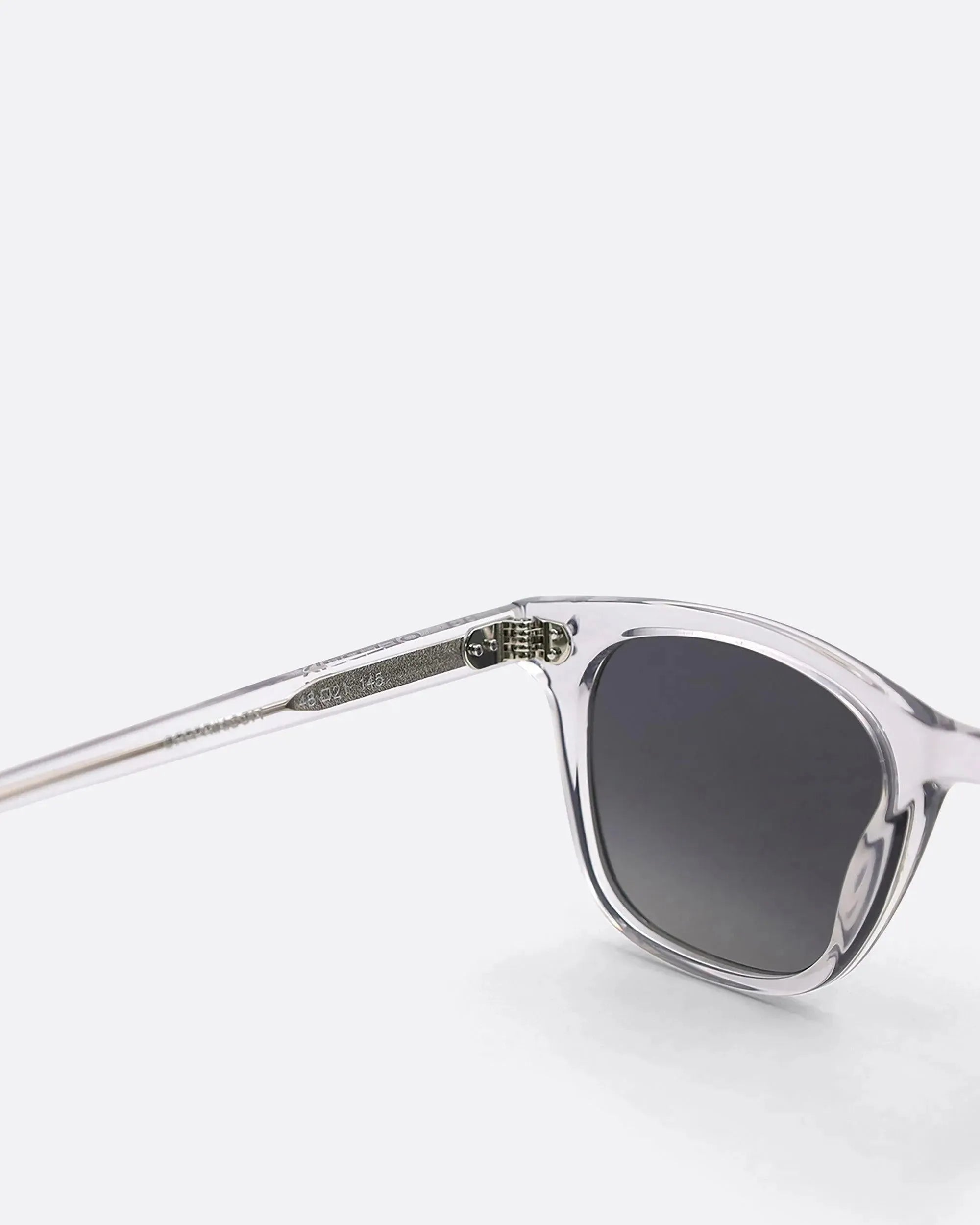 04 - CRYSTAL GREY sunglasses by OFFPRIX made of Italian Mazzucchelli™ acetate with ZEISS™ gradient polarized lenses