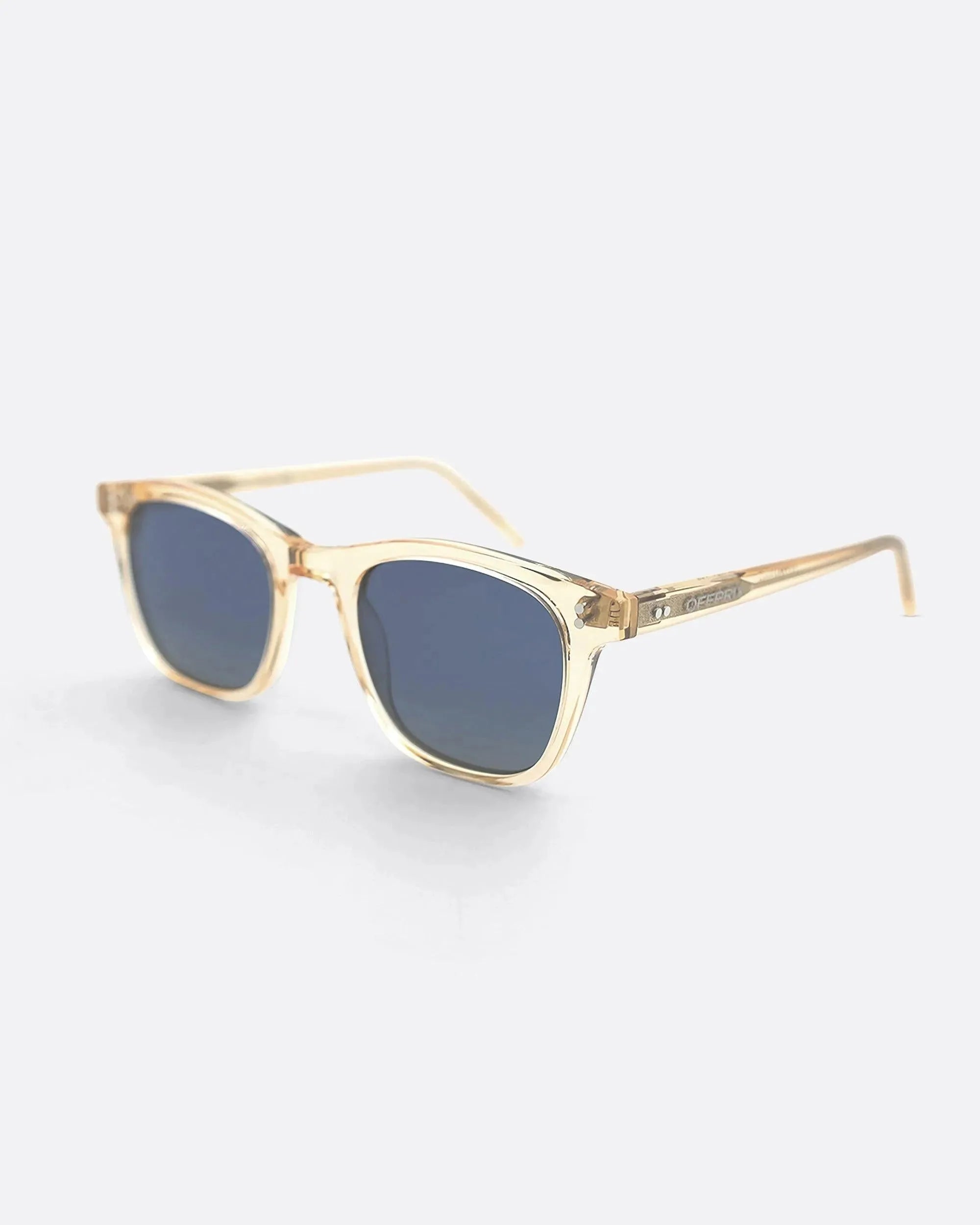 04 - ECRU BLUE sunglasses by OFFPRIX made of Italian Mazzucchelli™ acetate with ZEISS™ gradient polarized lenses
