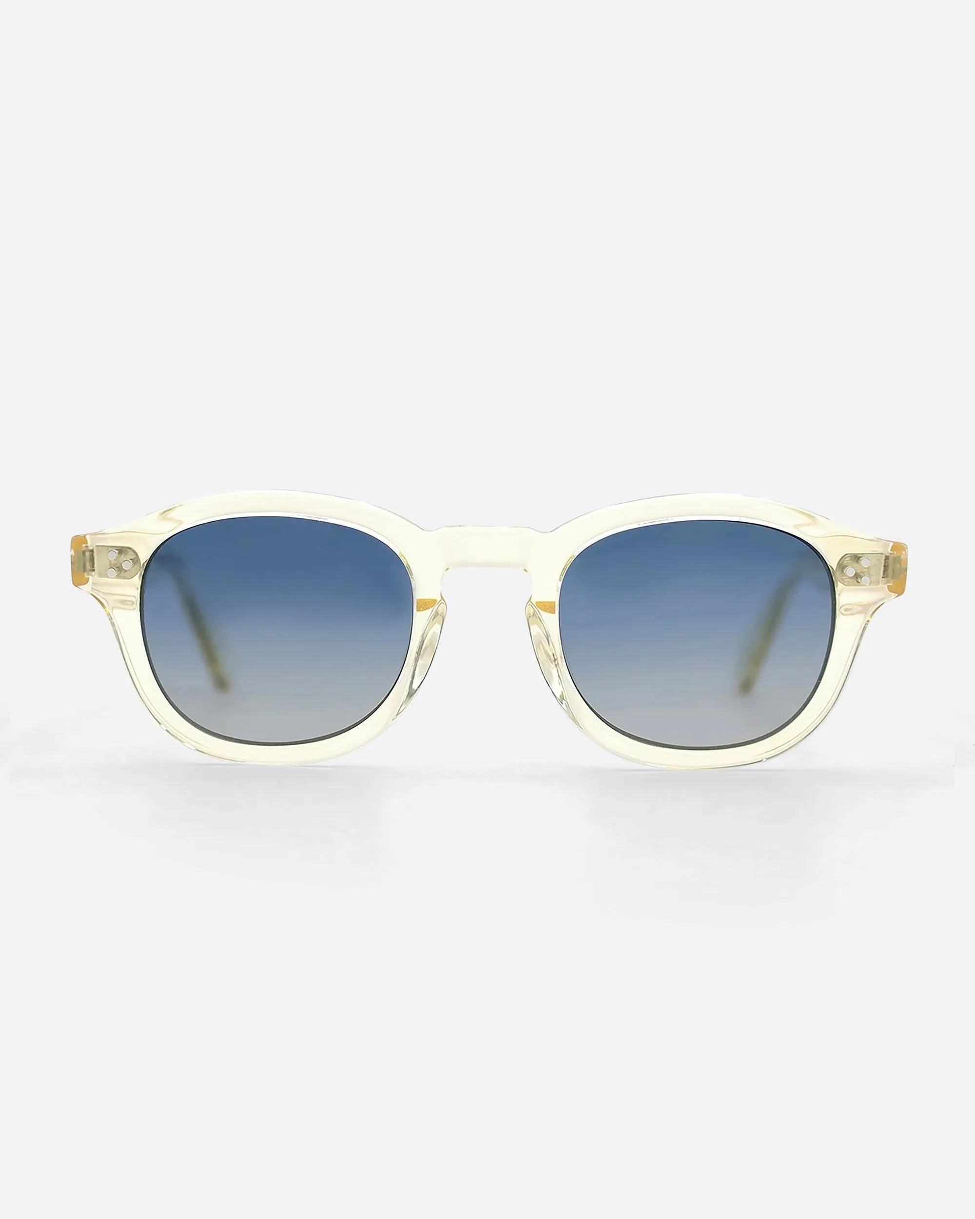LINO - CHAMPAGNE BLUE sunglasses by OFFPRIX made of Italian Mazzucchelli™ acetate with ZEISS™ gradient polarized lenses