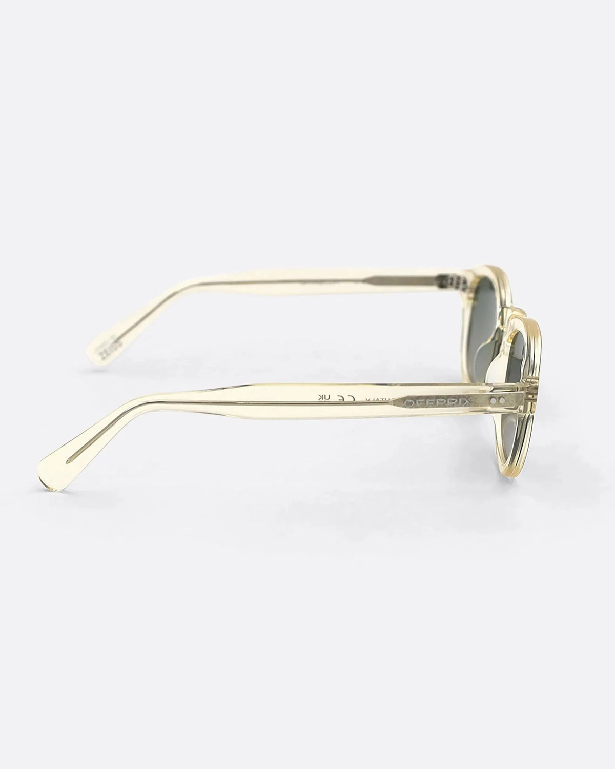 LINO - CHAMPAGNE GREEN sunglasses by OFFPRIX made of Italian Mazzucchelli™ acetate with ZEISS™ gradient polarized lenses