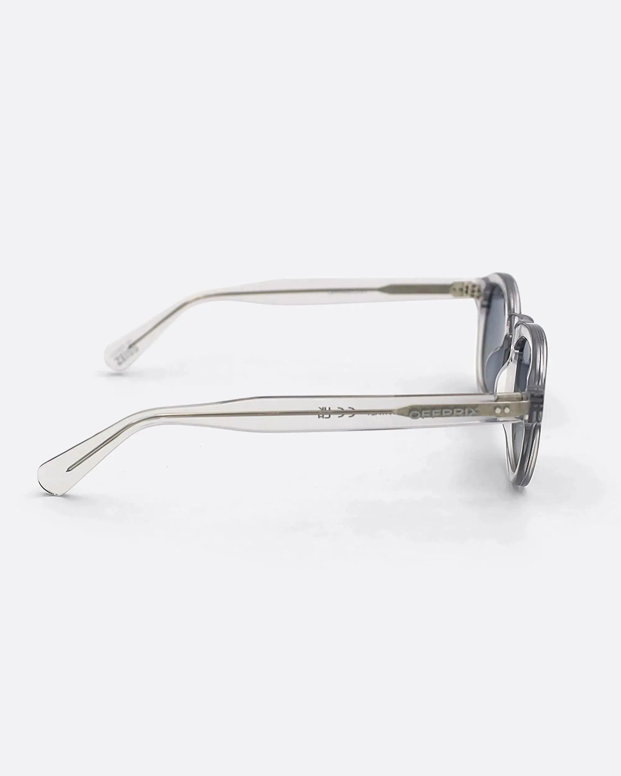 LINO - CRYSTAL BLUE sunglasses by OFFPRIX made of Italian Mazzucchelli™ acetate with ZEISS™ gradient polarized lenses