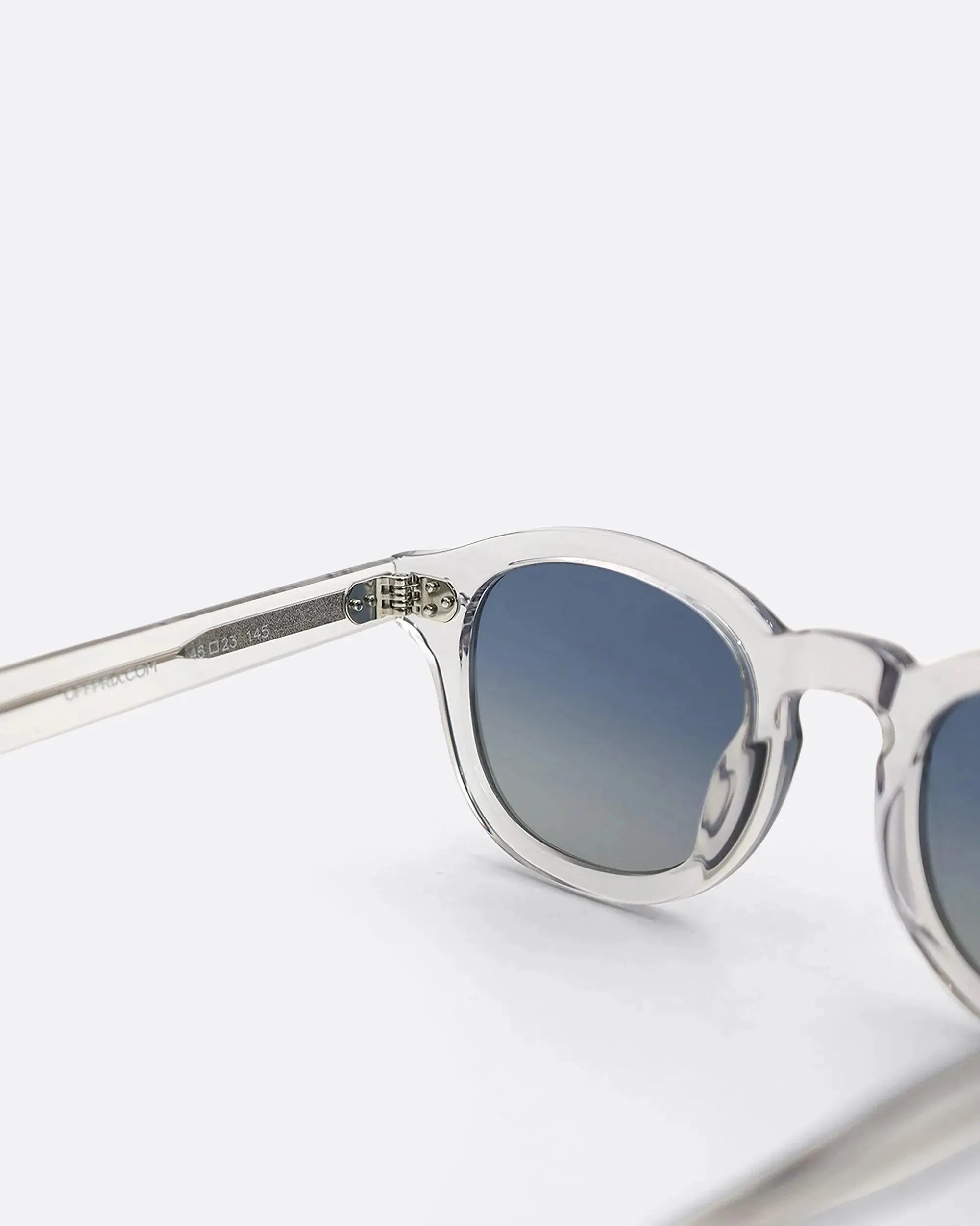 LINO - CRYSTAL BLUE sunglasses by OFFPRIX made of Italian Mazzucchelli™ acetate with ZEISS™ gradient polarized lenses