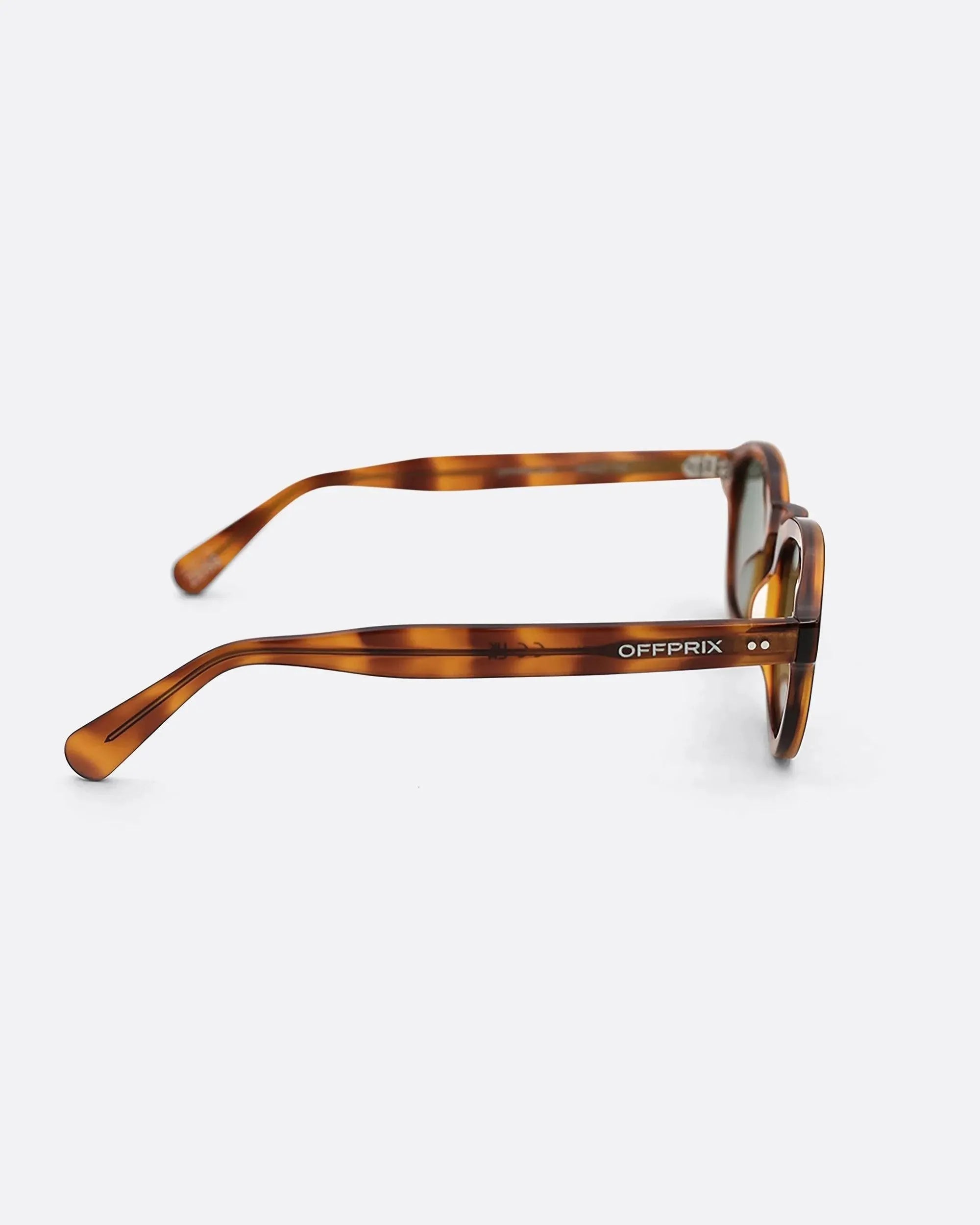 LINO - HAVANA GREEN sunglasses by OFFPRIX made of Italian Mazzucchelli™ acetate with ZEISS™ gradient polarized lenses