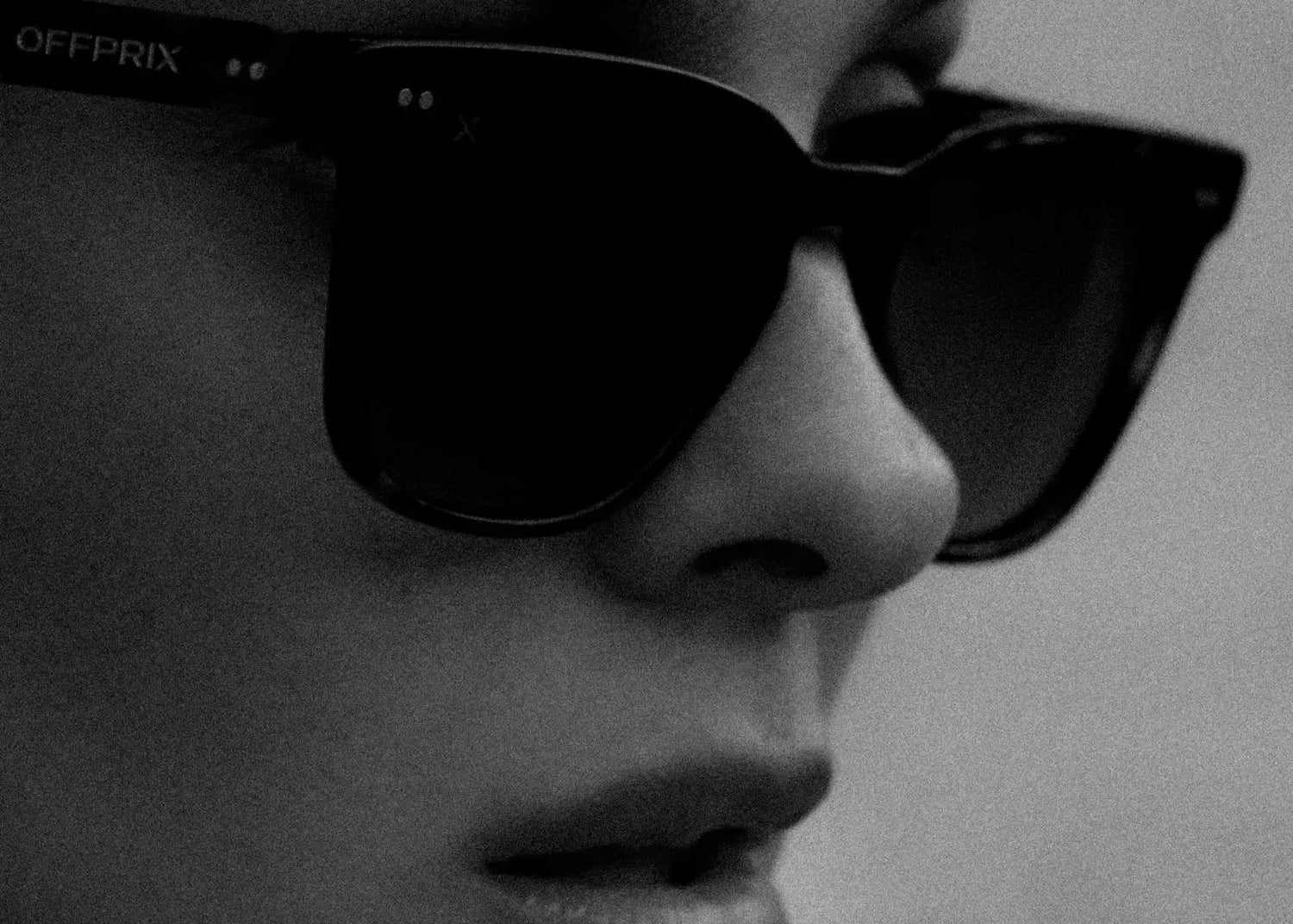 Discover the OFFPRIX ©ACETATE SUNGLASSES collection with premium materials and refined Italian style