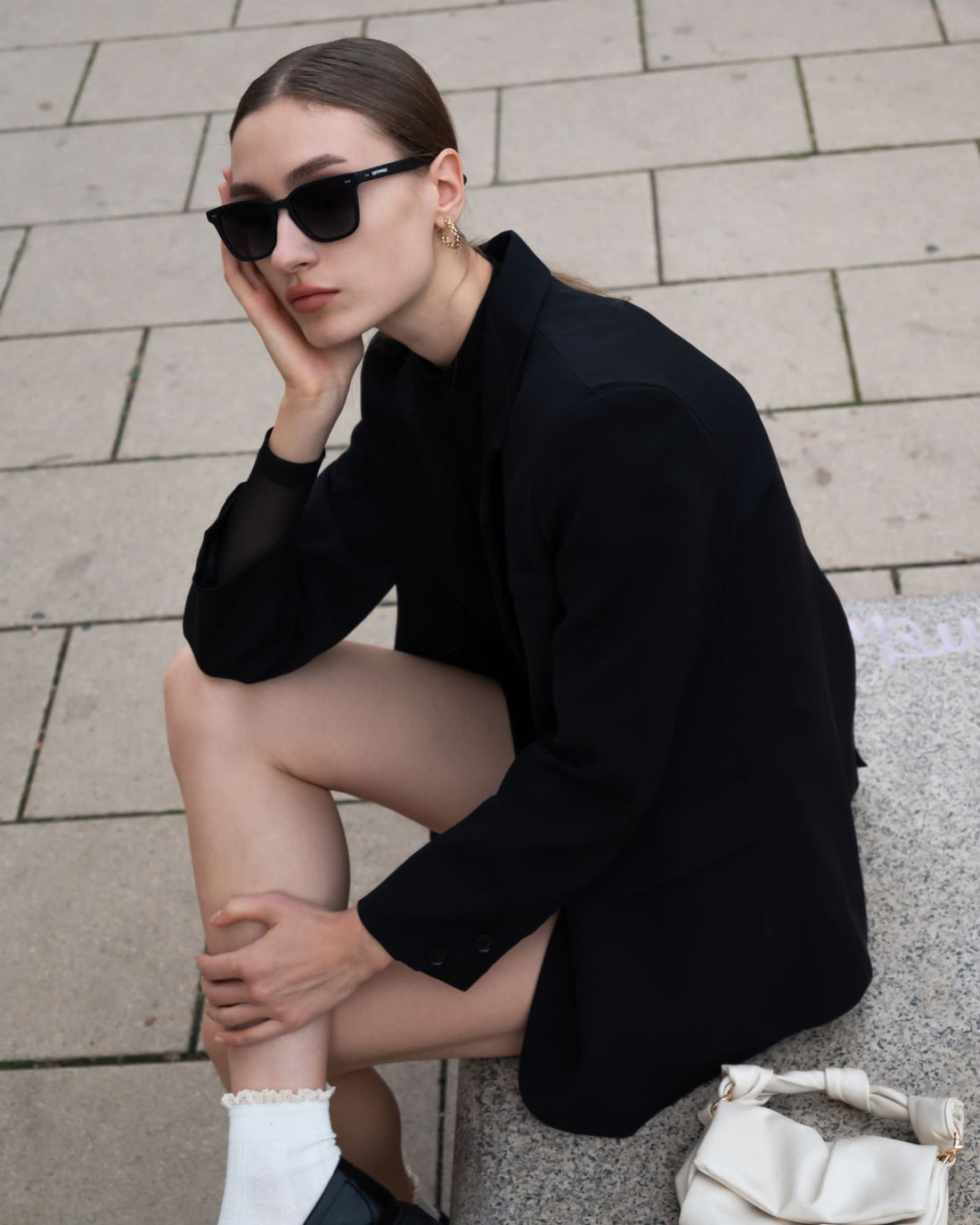 02 - BLACK sunglasses by OFFPRIX made of Italian Mazzucchelli™ acetate with ZEISS™ gradient polarized lenses