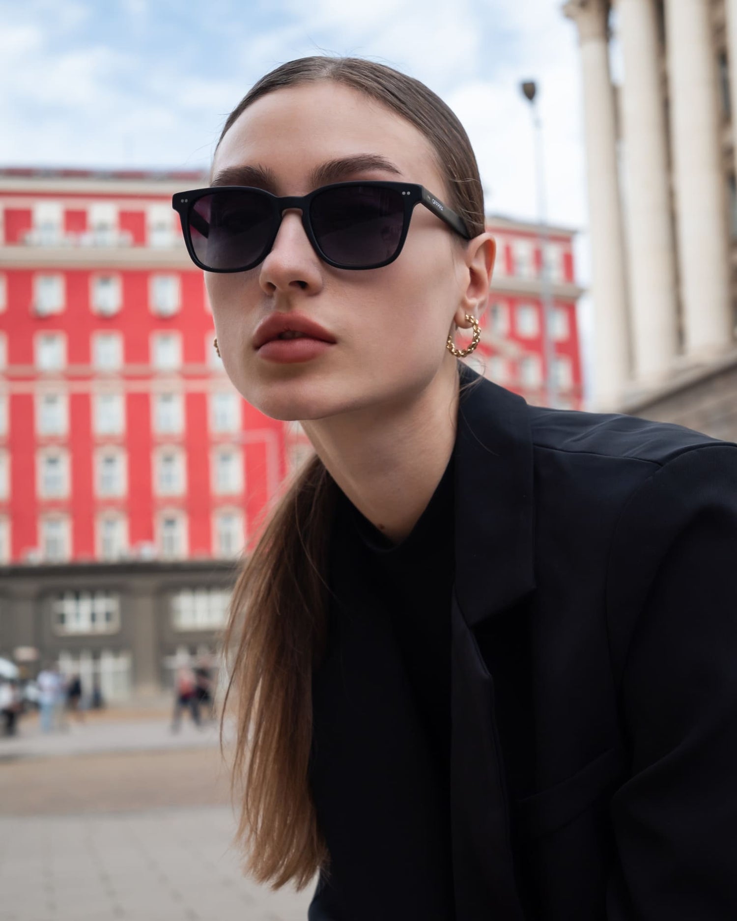 02 - BLACK sunglasses by OFFPRIX made of Italian Mazzucchelli™ acetate with ZEISS™ gradient polarized lenses