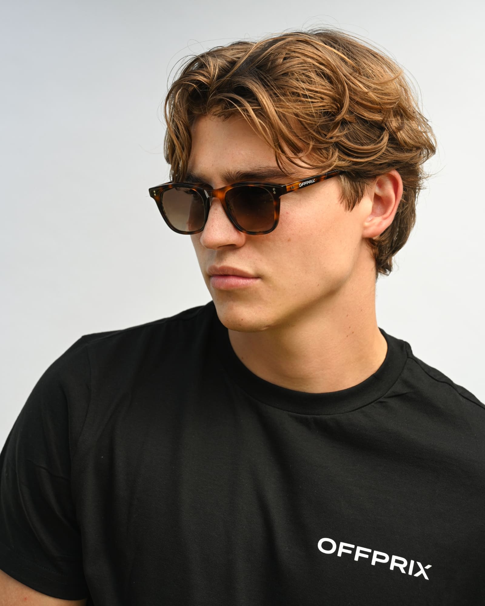 04 - TORTOISE BROWN sunglasses by OFFPRIX made of Italian Mazzucchelli™ acetate with ZEISS™ gradient polarized lenses