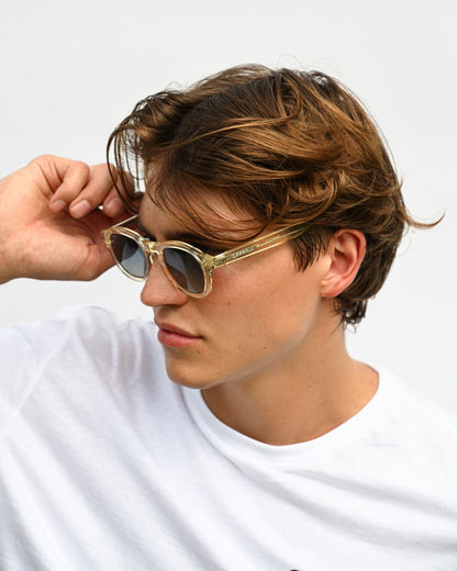 LINO - CHAMPAGNE BLUE sunglasses by OFFPRIX made of Italian Mazzucchelli™ acetate with ZEISS™ gradient polarized lenses